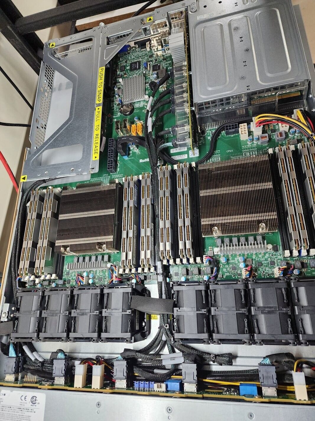 1U Supermicro, Dual 2690v4 28 Core, 1TB RAM 10x 2TB (20TB) NVMe 4x10GBe DualPS
