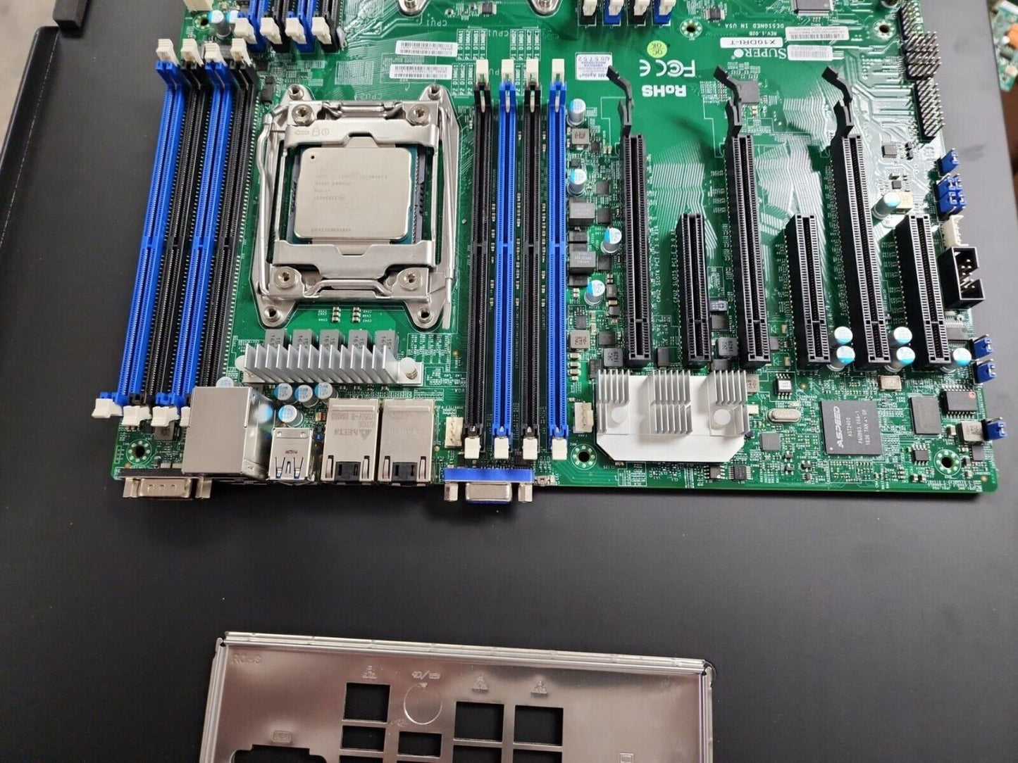 supermicro x10dri-t cpu and dimm slots and io plate