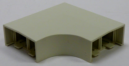 black box mediatrack 8 flat elbow base and cover angle