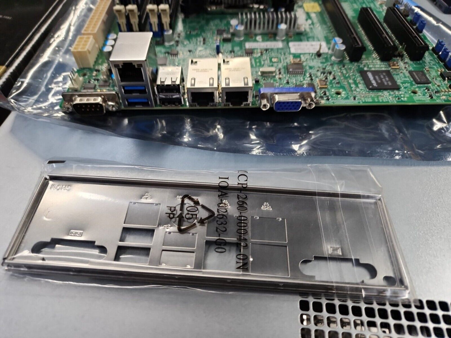 supermicro x10slh-f bundle io ports and plate