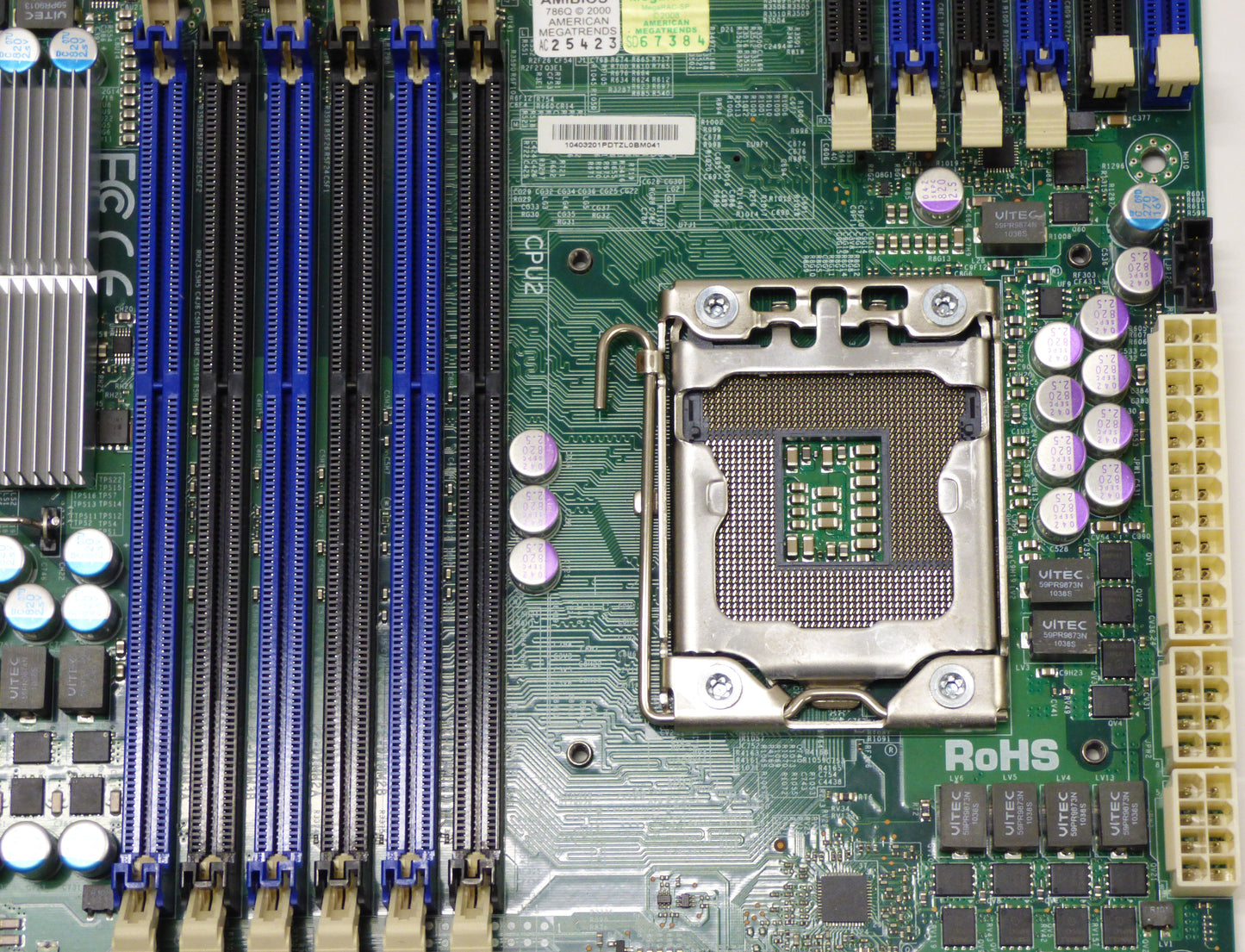 supermicro x8dti-f cpu 2 and dimm slots